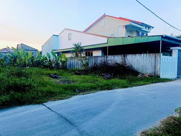 Đất thổ cư Thạch Trung 150m² giá 3.2 tỷ - Vị trí tiềm năng đầu tư!