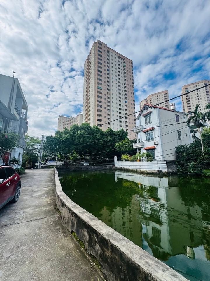 Đất Thạch Bàn Long Biên 54m² - Nở hậu, Ô tô gần hồ công viên - Đầu tư sinh lời!