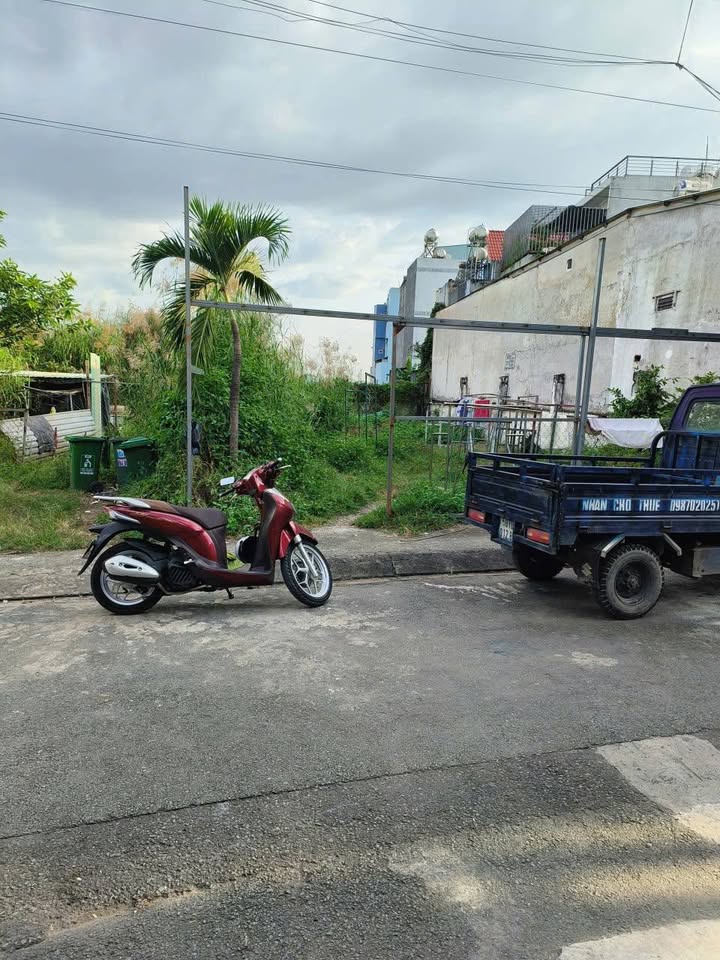 Đất nền Hóc Môn 202.1m² giá 6 tỷ - Pháp lý rõ ràng, xây dựng tự do!