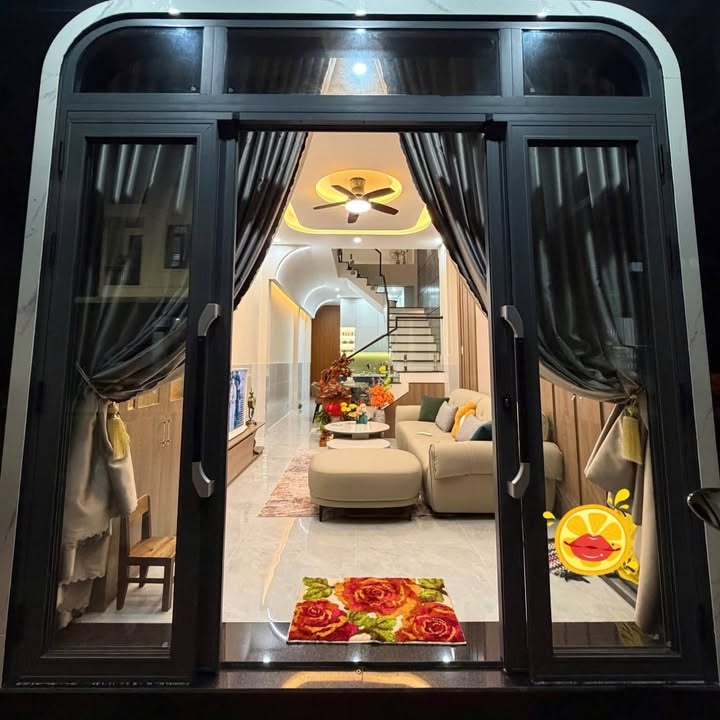 Nhà mặt tiền đường Hà Thanh 2, 54m² giá 4 tỷ - Nội thất sang trọng, sẵn sàng ở ngay!