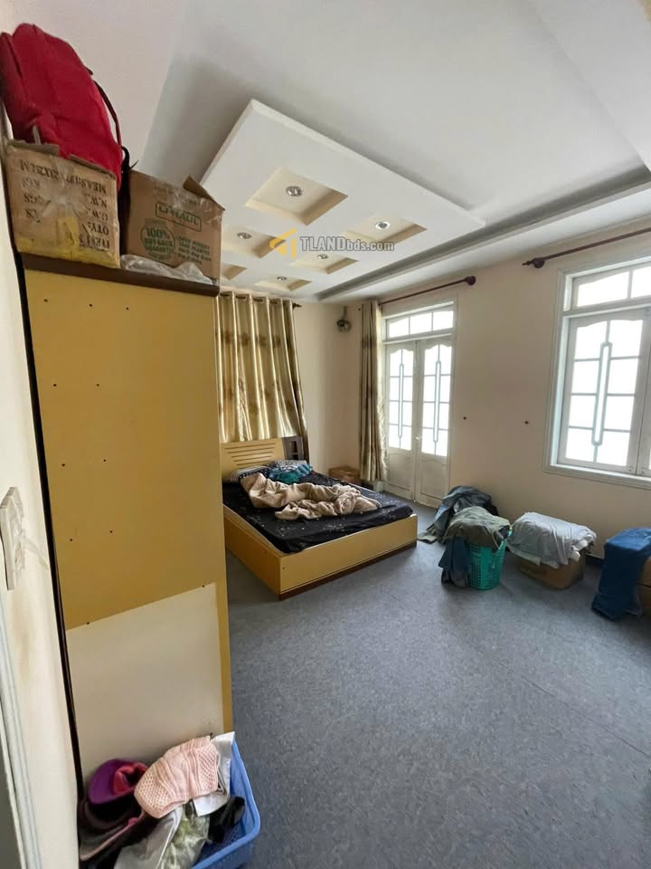 Nhà 3 tầng góc 2 mặt tiền đường Hoàng Diệu Đà Lạt 76.88m² giá 7.5 tỷ - Tiềm năng kinh doanh lớn!