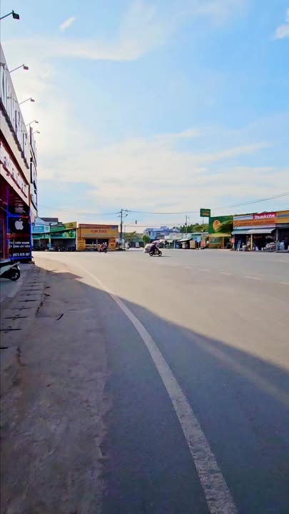 Đất mặt tiền kinh doanh tại Tân Hiệp, Hóc Môn, 911m² chỉ 10.5 tỷ - Cơ hội đầu tư tuyệt vời!