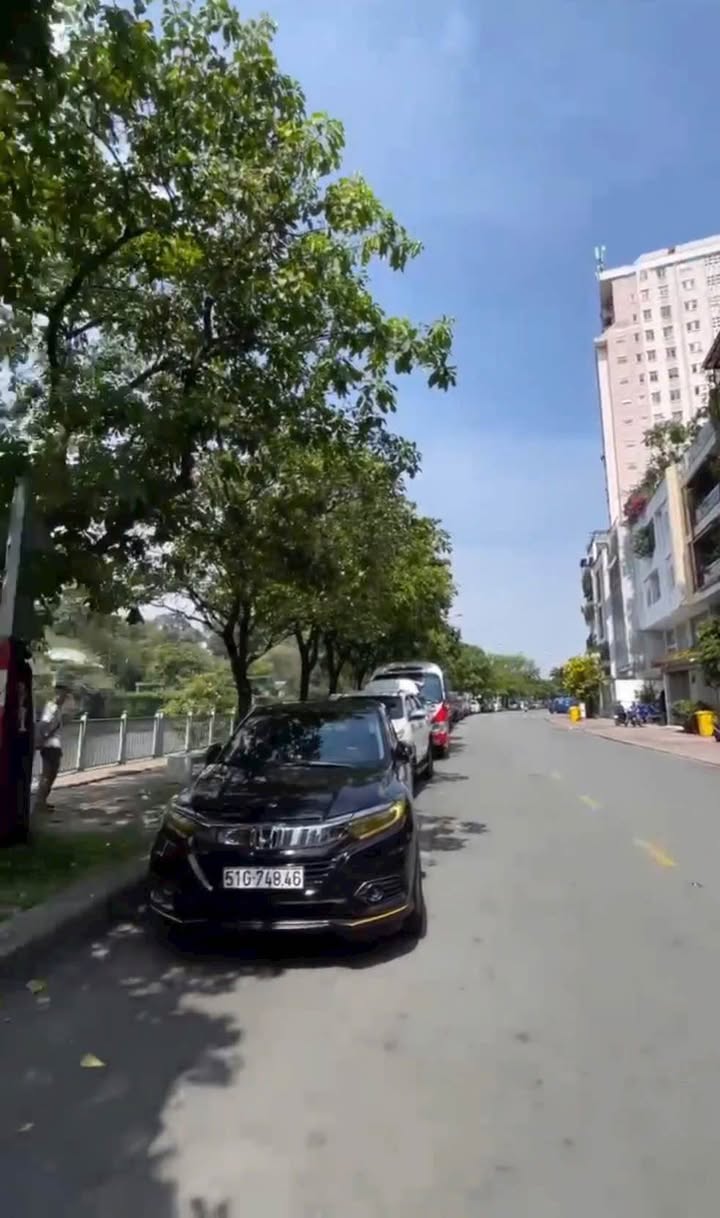 Căn hộ dịch vụ cao cấp Trường Sa, Bình Thạnh 118m² giá 39.9 tỷ - VIEW Thảo Cầm Viên tuyệt đẹp!