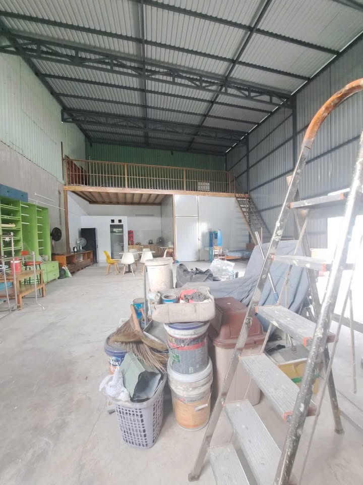 Kho xưởng cho thuê tại Bình Tân 150m² giá 15 triệu - Thích hợp làm kho chứa hàng!