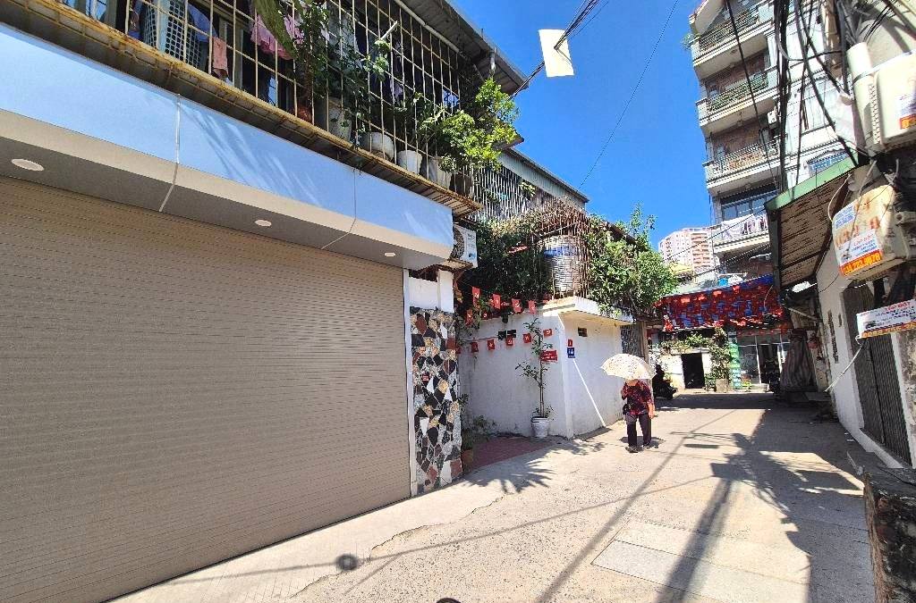 Căn hộ Tập thể T1 Tân Mai 90m² - Kinh doanh thuận lợi, ô tô đỗ cửa!