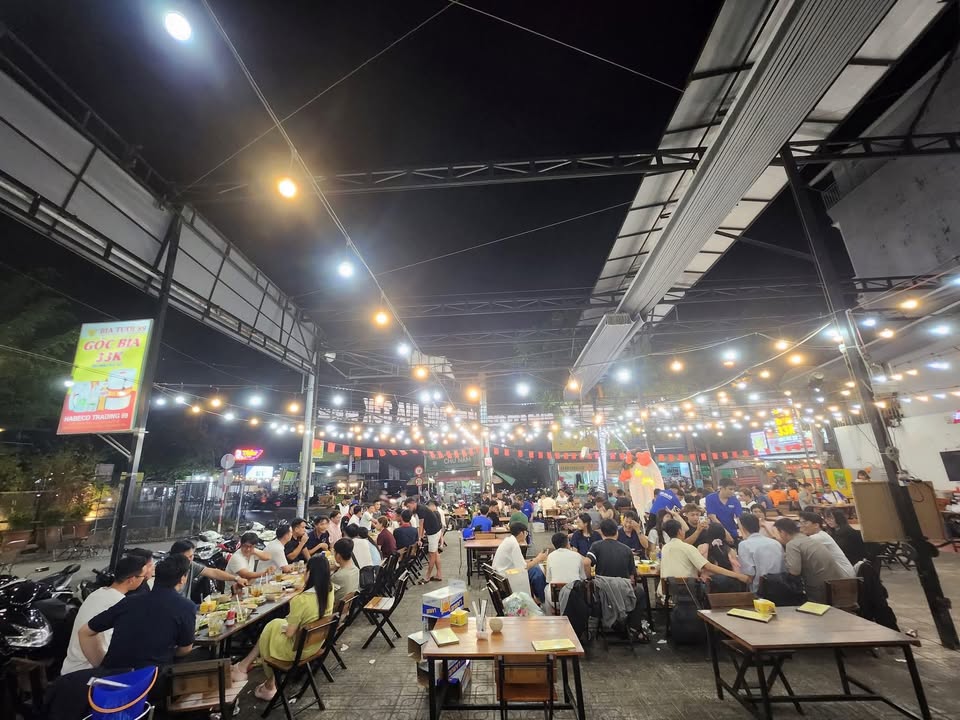 Cho thuê mặt bằng kinh doanh 800m² tại quận Bắc Từ Liêm - Ưu đãi chỉ 60 triệu/tháng!