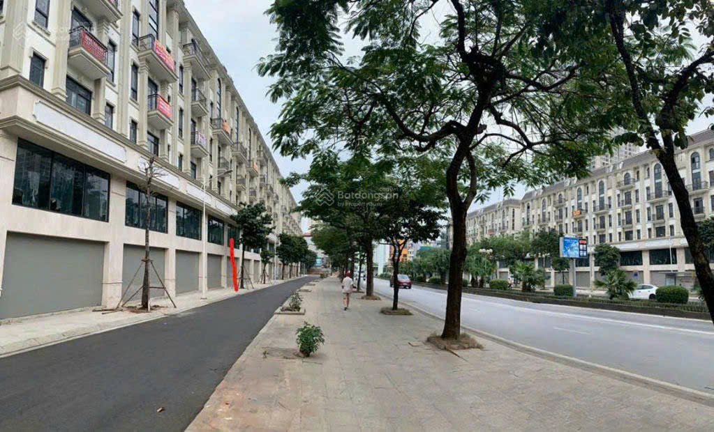 Nhà liền kề cho thuê mặt đường Tố Hữu - Him Lam Vạn Phúc 91m² - Thiết kế thông sàn, full nội thất