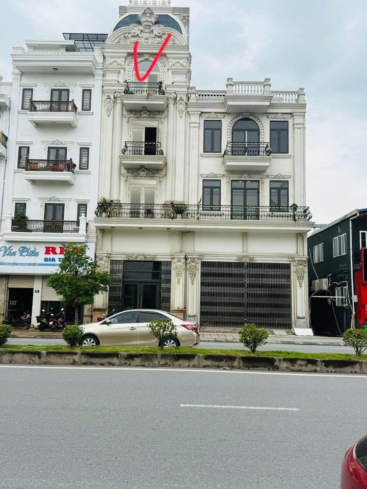 Nhà 5 tầng mặt đường 359 Thủy Đường 69m² giá 11 tỷ - Kinh doanh ngay!