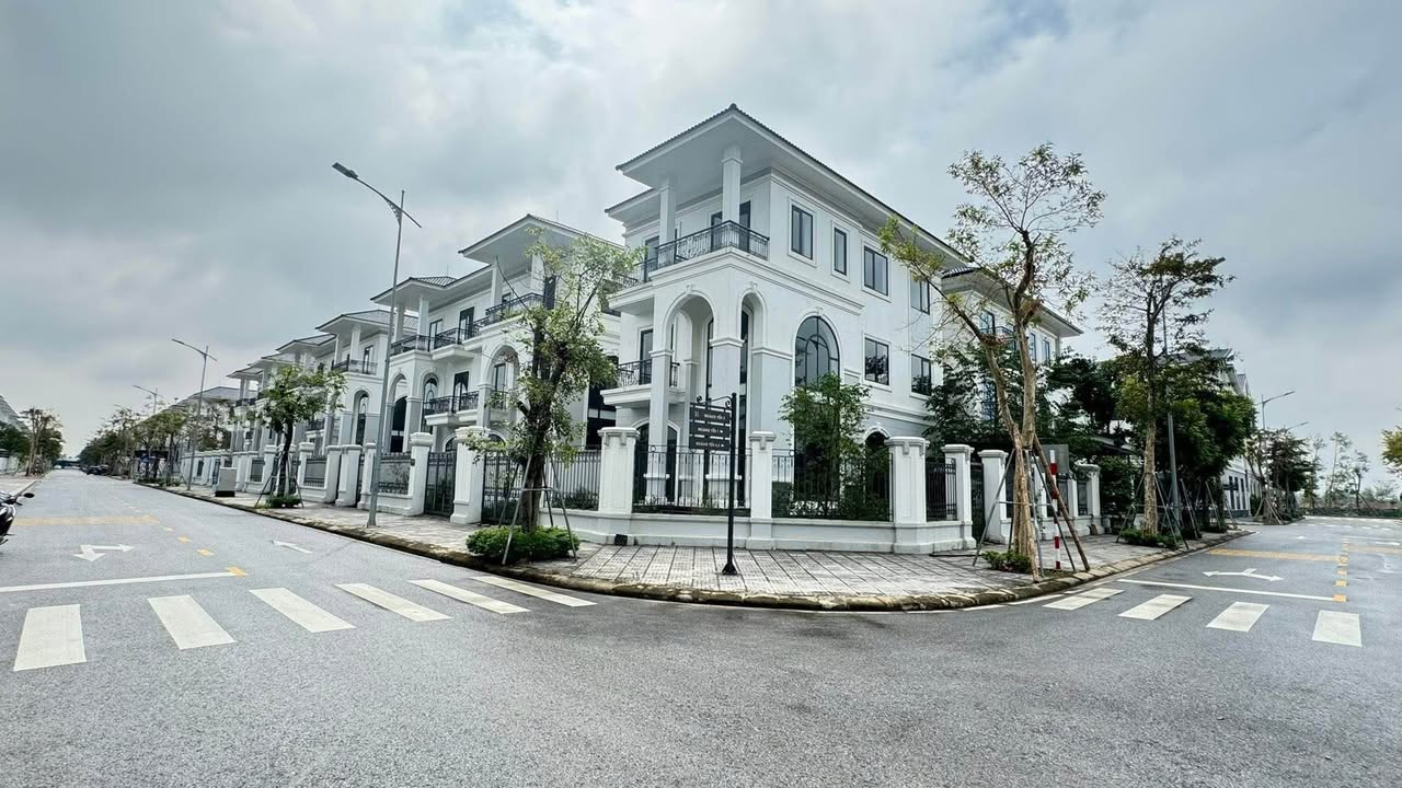 Biệt thự Căn góc Vinh Heritage 240m² - Vị trí vàng, giá tốt nhất thị trường!