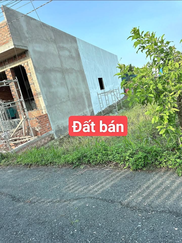 Đất 2 mặt tiền Kênh Nổi, 110m² giá 700 triệu - Cơ hội đầu tư hấp dẫn!