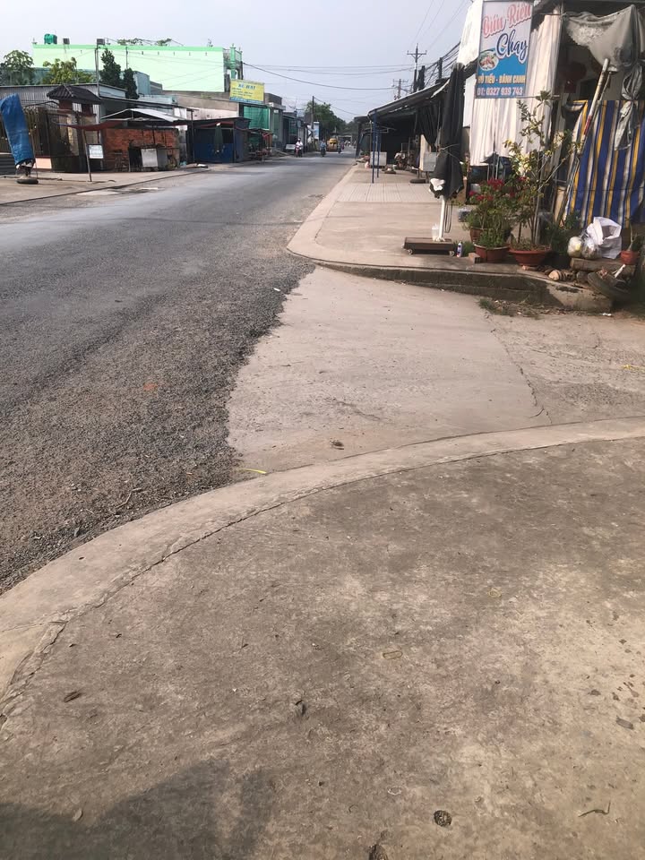 Đất nền 250m² tại Ấp Bình Tiên, Giồng Trôm, Bến Tre giá 750 triệu - Khu vực yên tĩnh, thích hợp xây nhà ở