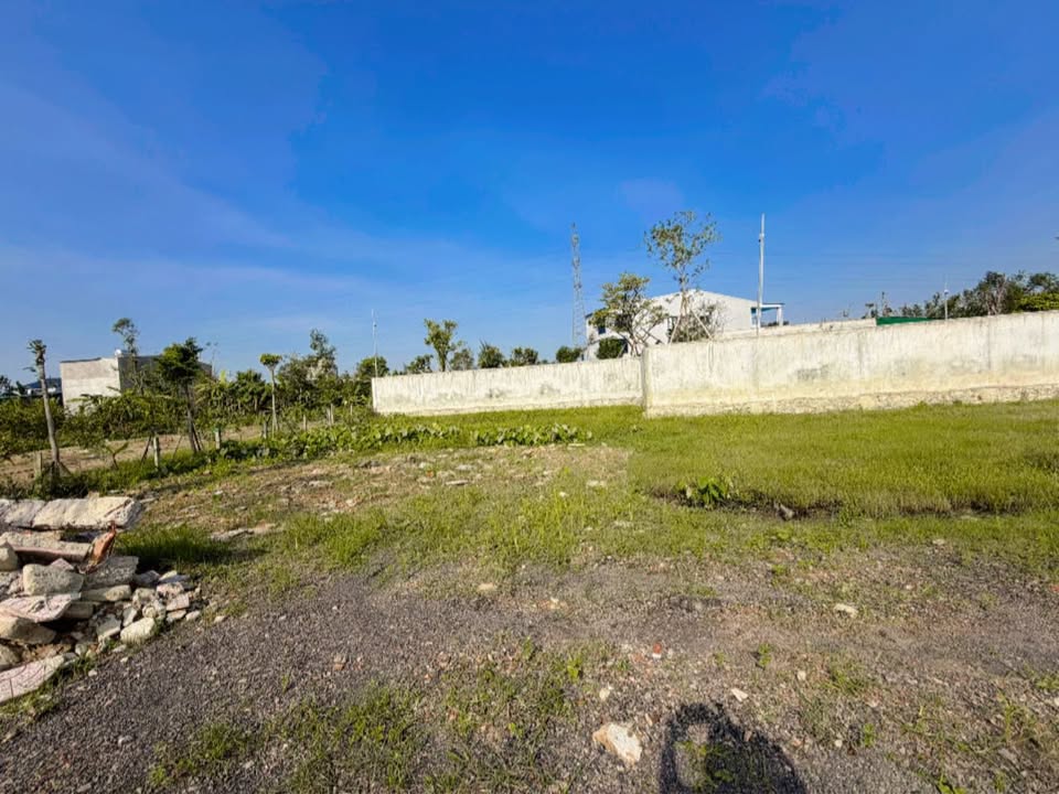 Đất thổ cư Hà Huy Tập 250m² chỉ 1.1 tỷ - Cơ hội đầu tư tuyệt vời!