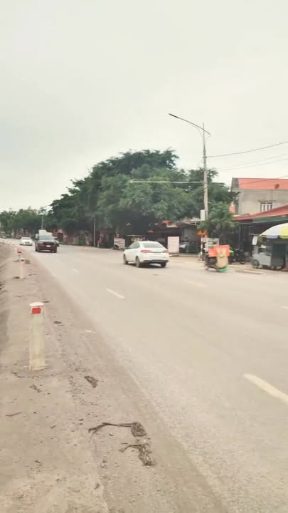 Nhà 3 tầng mặt Quốc lộ 31, Bắc Giang 81m² - Nhà sẵn vào ở ngay!