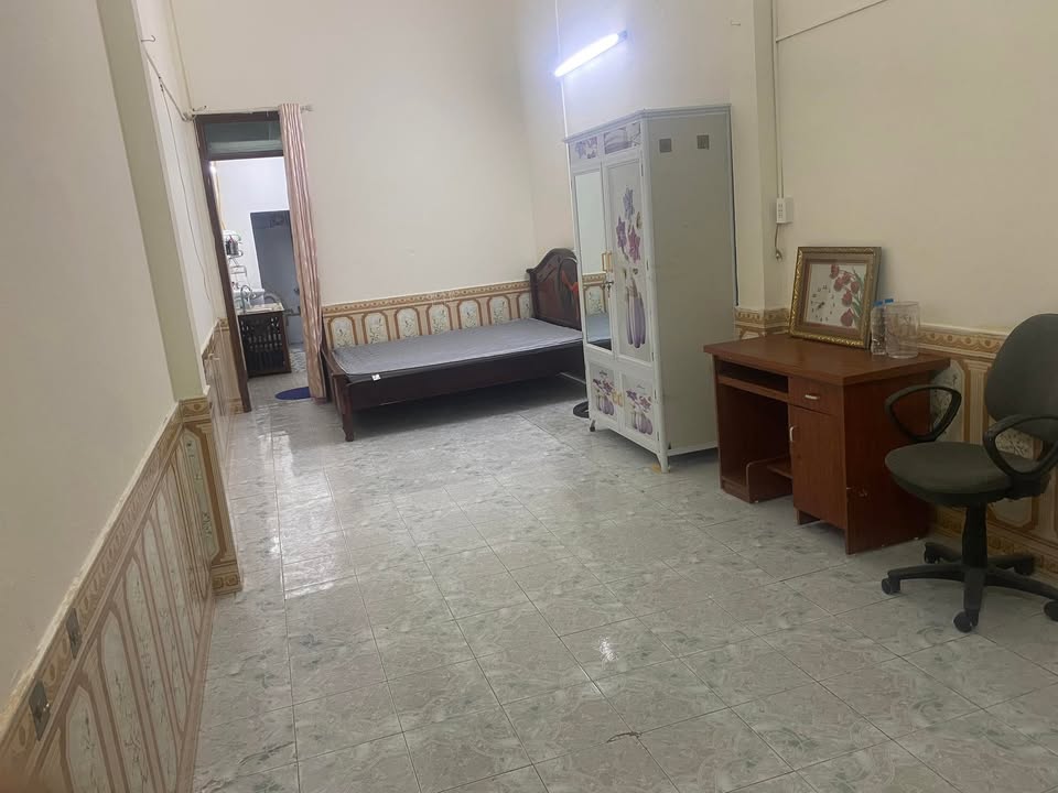 Nhà cho thuê 2 tầng tại Đồng Tiến, Hòa Bình - Giá chỉ 2 triệu/tháng!