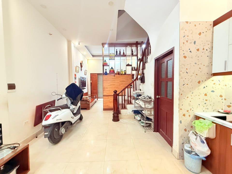 Nhà đẹp Xuân La - Tây Hồ 55m² giá 14.5 tỷ - Lô góc thoáng đãng