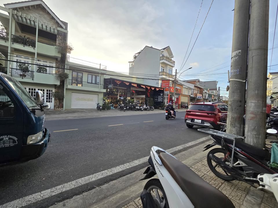 Cho thuê mặt tiền kinh doanh Ngô Quyền, Đà Lạt 160m² - Vị trí đắc địa gần chợ