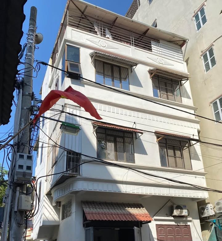 Nhà phố Đông Ngạc, quận Bắc Từ Liêm 50m² - Kinh doanh hoặc ở gia đình lý tưởng!