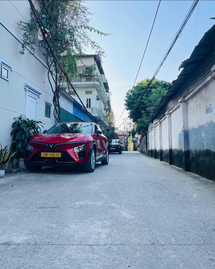 Đất nền Ngọc Thụy 46m² giá 7 tỷ - Đầu tư an toàn, tiềm năng tăng giá cao!