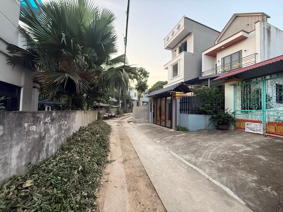 Đất nền Hùng Vương, TX Phú Thọ 191m² giá 1.1 tỷ - Vị trí đắc địa giữa trung tâm!