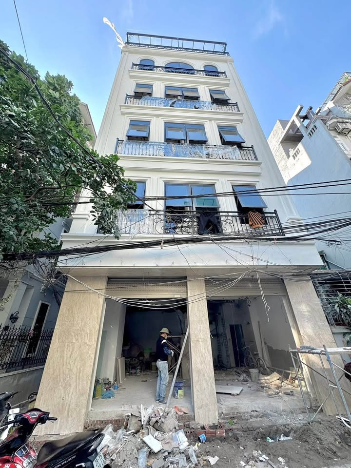 Tòa nhà văn phòng Hoàng Đạo Thành 55m² giá thỏa thuận - Mặt tiền lớn, vị trí đắc địa!