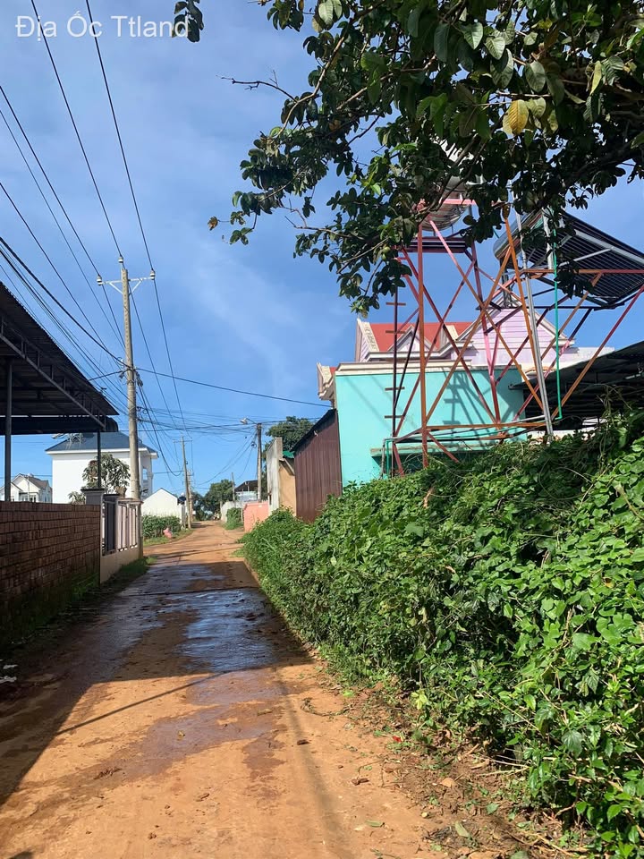 Đất thổ cư Đạ Ròn Đơn Dương 100m² giá 2.24 tỷ - Vị trí yên tĩnh, thuận lợi kinh doanh!