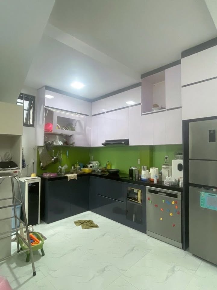 Nhà 2 Tầng Lạc Long Quân Tân Bình 36m² giá 4.45 tỷ - Full nội thất mới