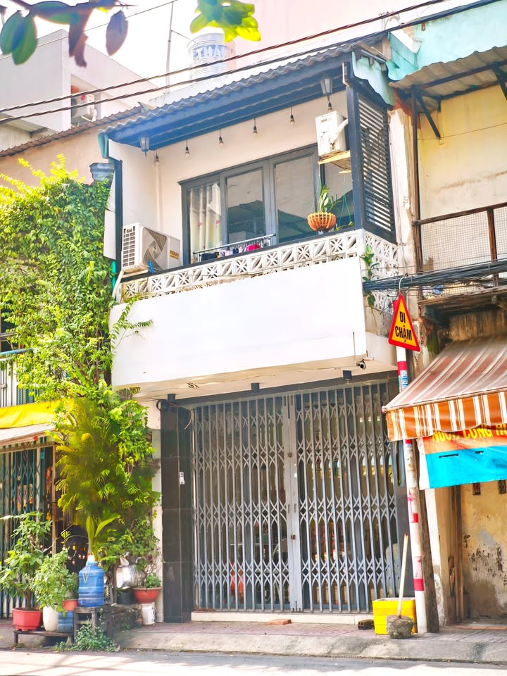 FrontHouse Tân Phú 15m² giá 2.85 tỷ - Dòng tiền ổn định 7 triệu/tháng!