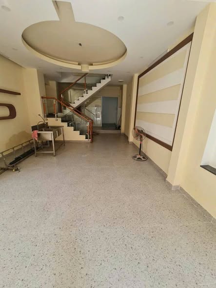 Nhà phố Điện Biên Phủ, Bình Thạnh 77.8m² giá 8.5 tỷ - Hẻm thông thoáng, gần chợ Bà Chiểu!