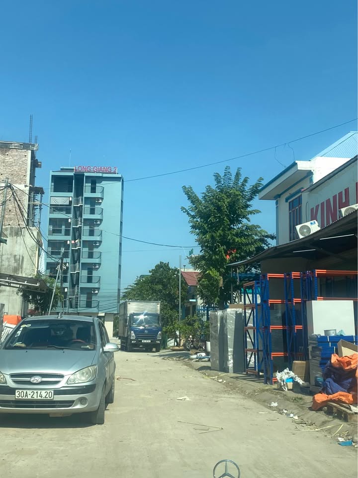 Đất Đấu Giá Quang Châu 106m² giá 4 tỷ - Vị trí đắc địa gần trường học!