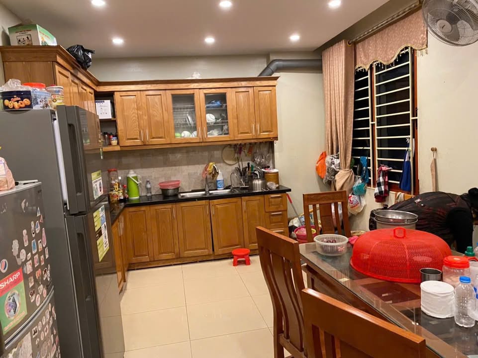 Nhà cho thuê 5 tầng tại Yên Nghĩa, Hà Đông 80m² - Thiết kế hoàn hảo cho văn phòng và ở