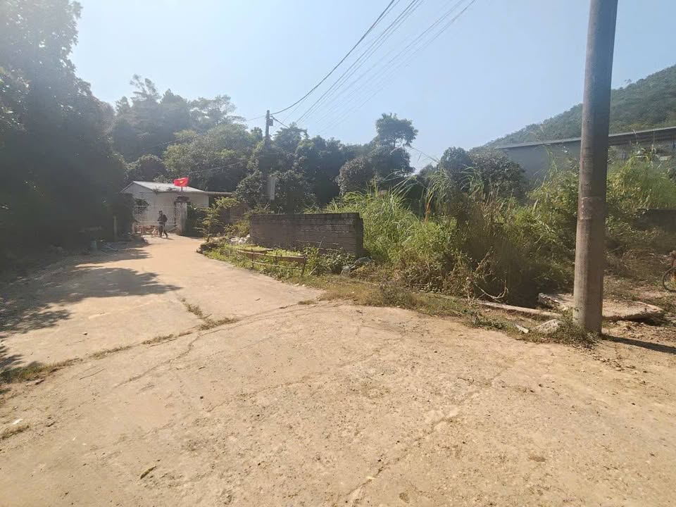 Đất thổ cư Lâm Sơn, Lương Sơn 135.9m² giá 1 tỷ - Sát sân golf Phượng Hoàng!