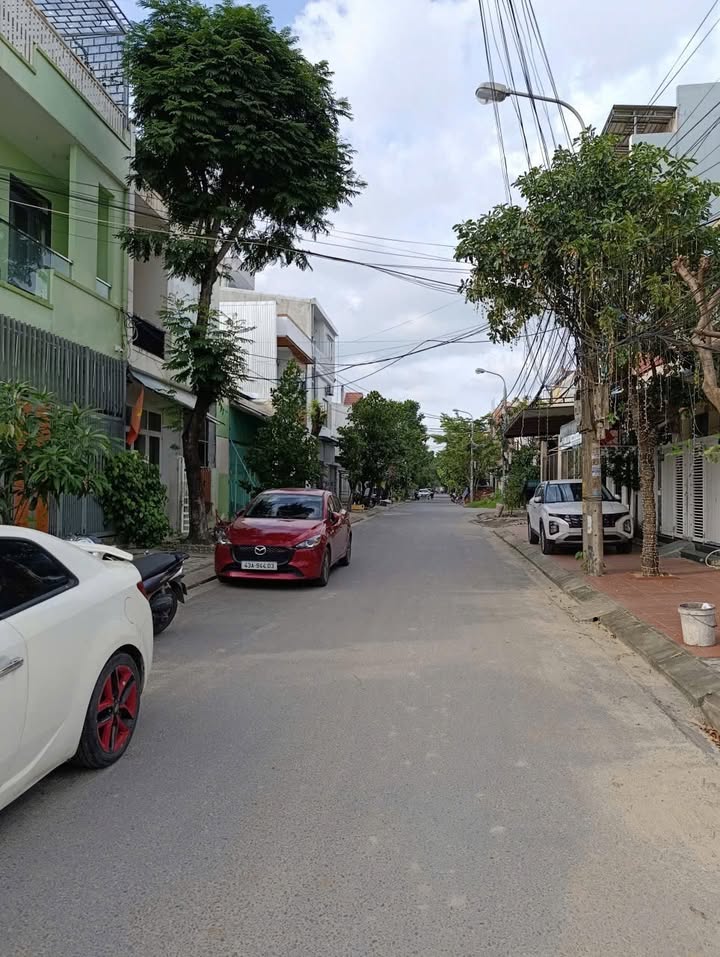 Đất chính chủ Hòa Phát Đà Nẵng 90m² giá 4 tỷ - Mặt tiền thuận lợi cho kinh doanh!