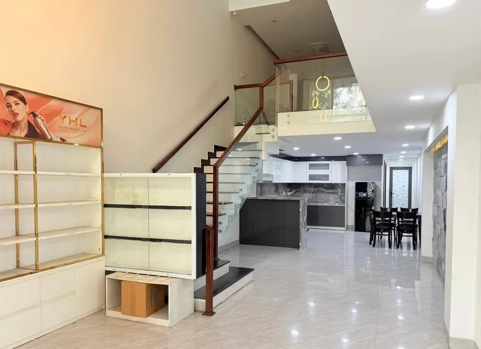 Nhà mặt tiền Tiên Sơn, Hải Châu 90m² giá thỏa thuận - Đầu tư kinh doanh lý tưởng!