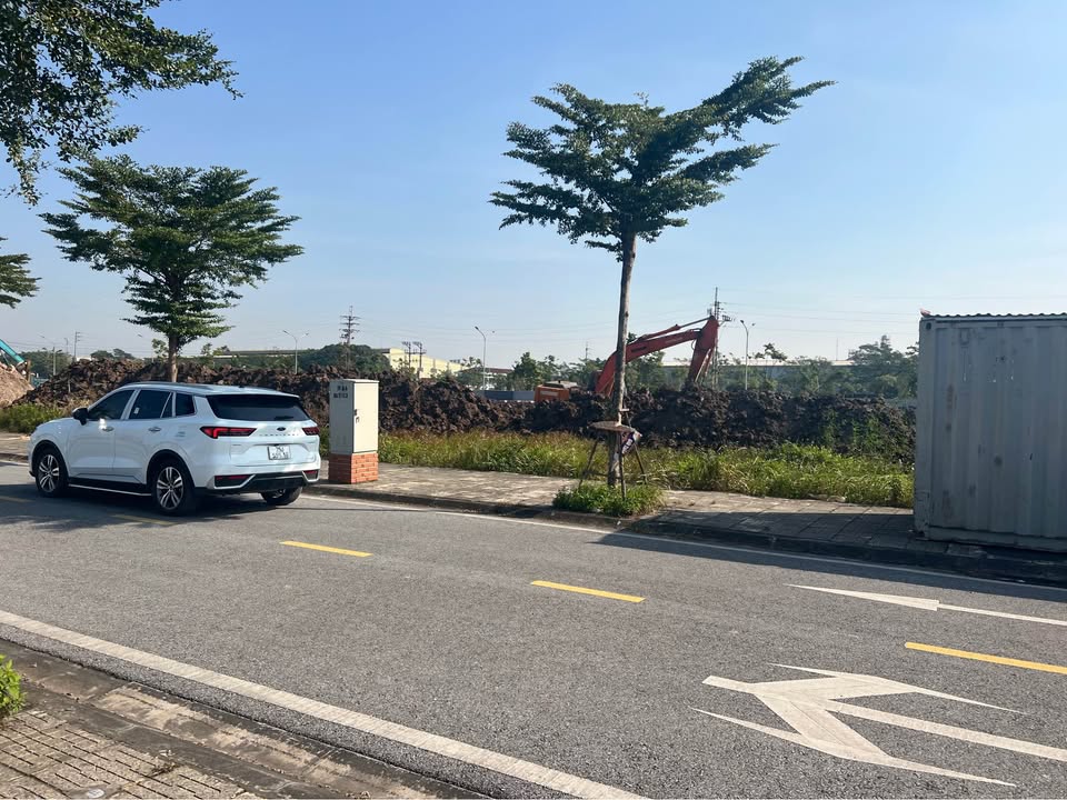 Đất nền Hòa Mạc Duy Tiên 100m² giá thỏa thuận - Vị trí đẹp, kinh doanh thuận lợi!