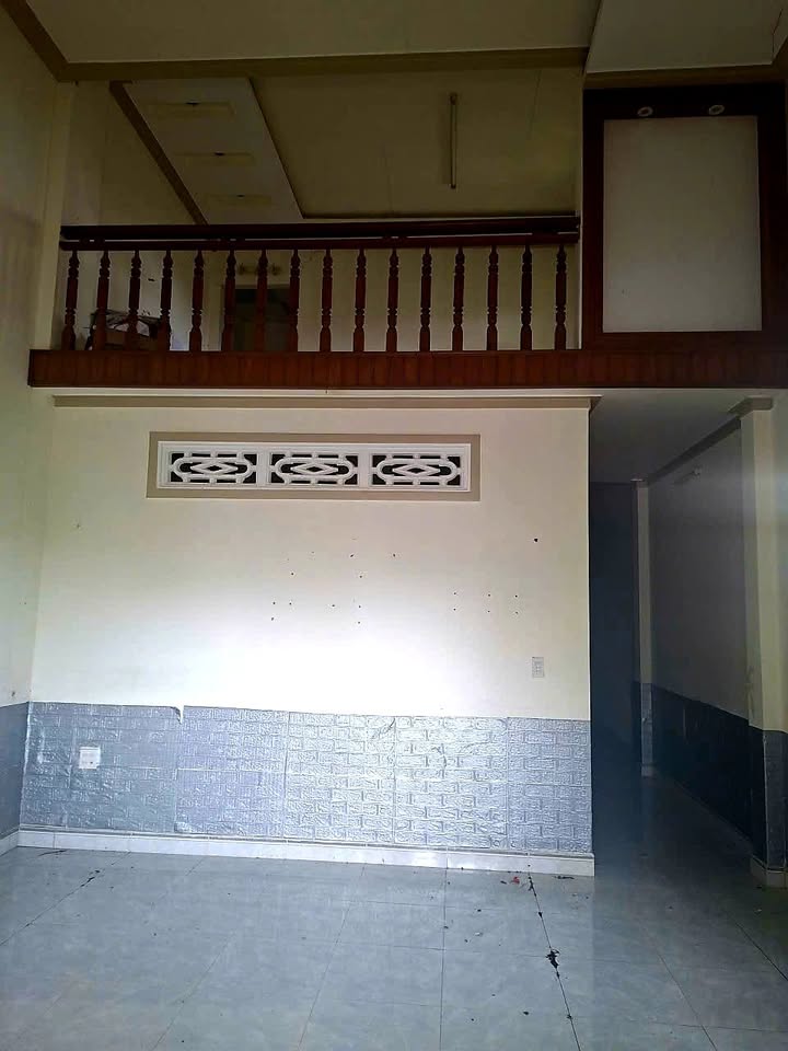 Nhà phố hẻm 135 Trần Quốc Toản, Bảo Lộc 110m² giá 2 tỷ - Sổ hồng chính chủ!