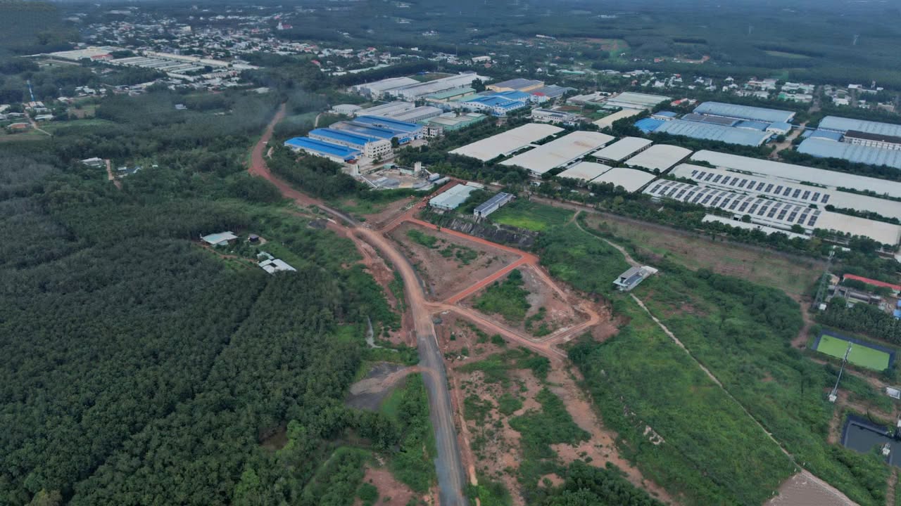 Đất sổ hồng 300m² Tân Phú, Đồng Phú giá 340 triệu - Cơ hội đầu tư hấp dẫn!