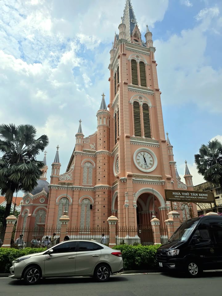 FrontHouse quận 1 148m² giá 31 tỷ - Vị trí đắc địa cho thuê kinh doanh