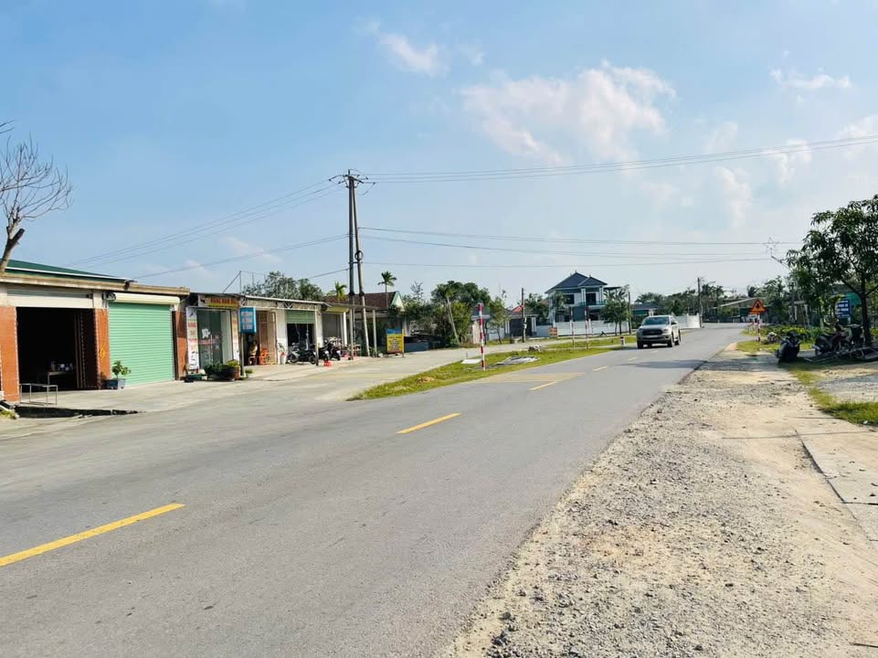 Đất QH mặt đường TL3, Thôn Tân Phúc, 193m², giá 3 tỷ - Vị trí đắc địa kinh doanh!