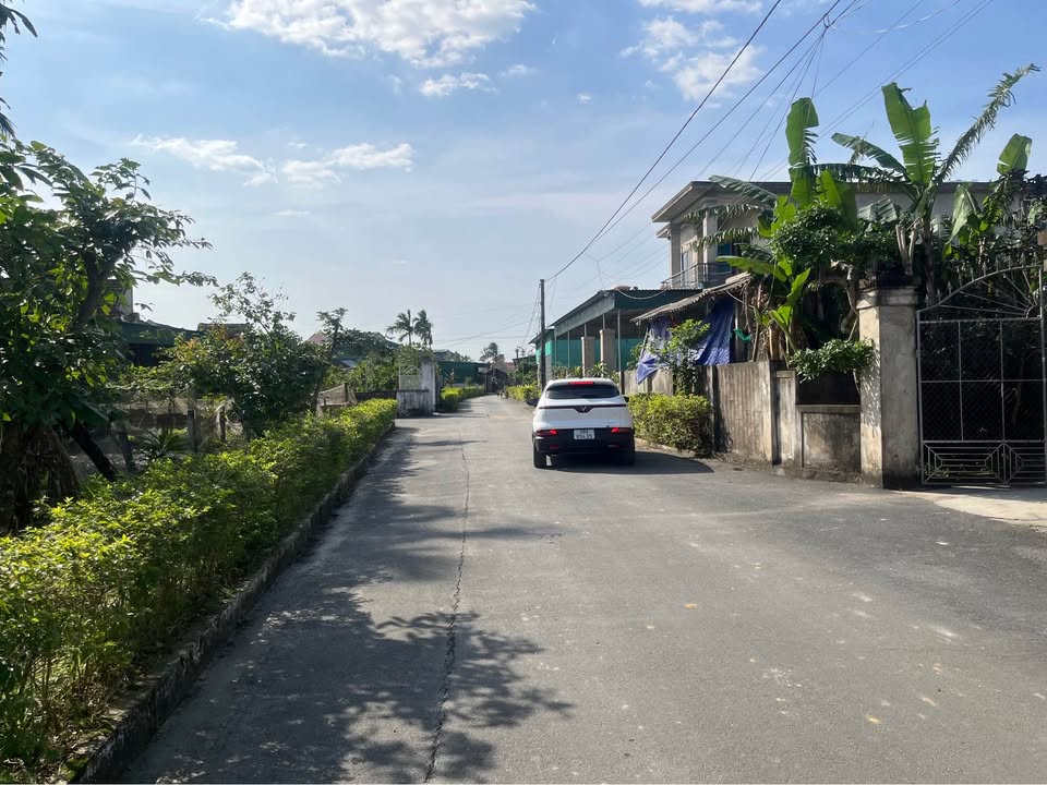 Bán lô đất Thạch Đài, Thạch Hà 119m² giá 1.4 tỷ - Đường trải thảm 2 làn ô tô