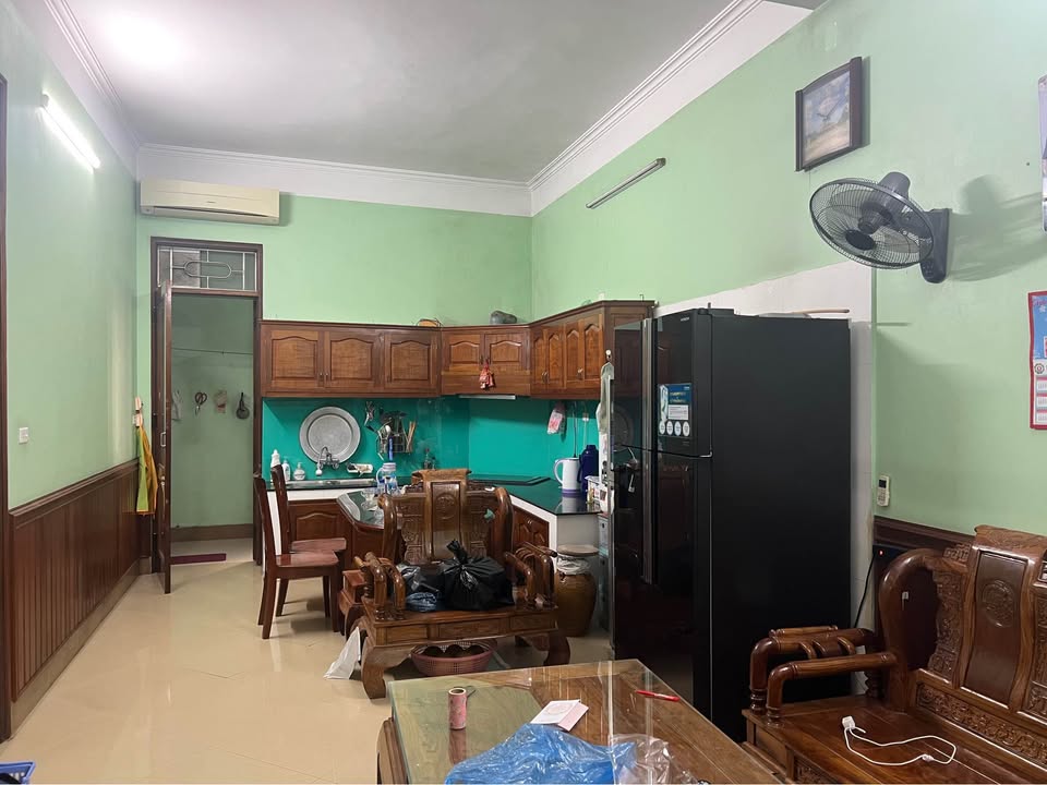 Nhà phố 3 tầng tại Phan Thiết 200m² giá thỏa thuận - Mặt tiền kinh doanh sầm uất!