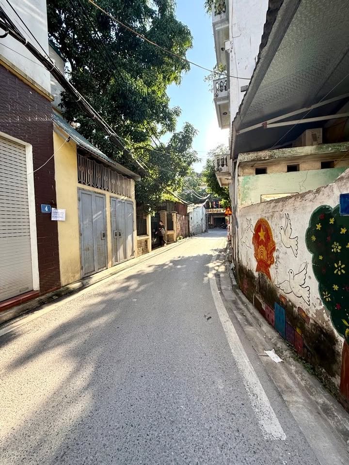 Nhà 5 tầng Ngọc Thụy Long Biên 33m² giá 7.3 tỷ - Ô tô vào tận nơi!