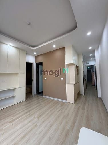 Bán Tòa Apartment Chùa Láng 140m² x 7T, Doanh thu 170 triệu/tháng - Đầu tư hiệu quả!