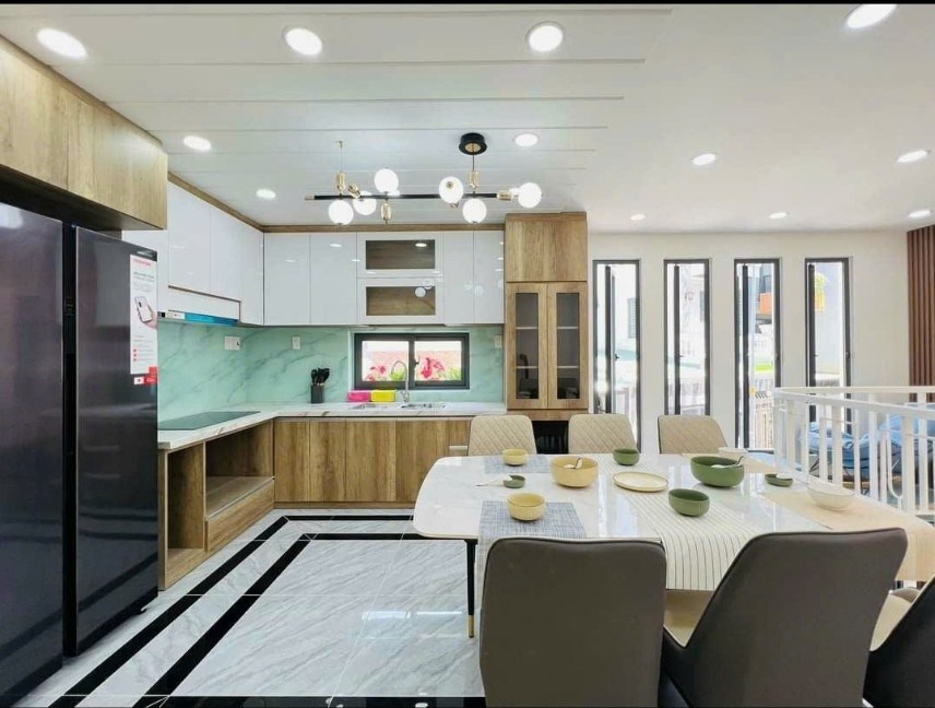 Nhà mặt tiền đường CVA, phường 26, Bình Thạnh 76m² giá 45 triệu - Thích hợp làm văn phòng!