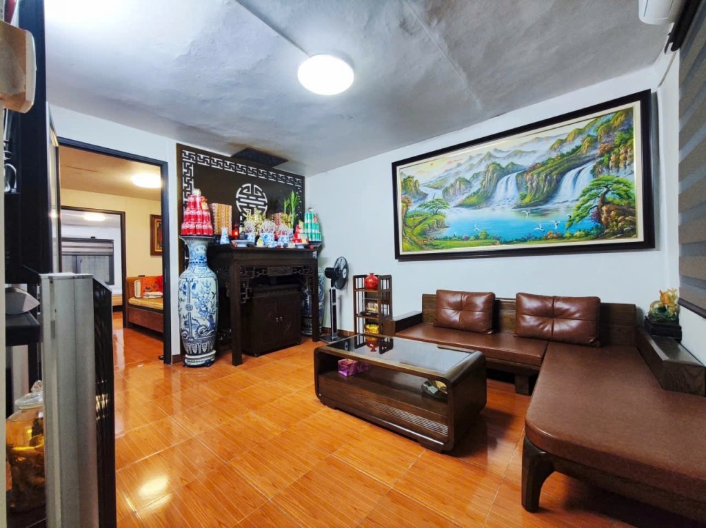 Căn hộ tập thể Thành Công, Ba Đình 70m² giá 5.85 tỷ - Sẵn sàng vào ở ngay!