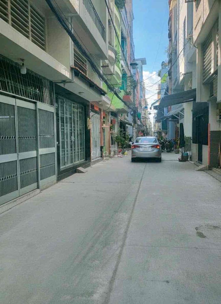 Nhà hẻm ô tô Nguyễn Đình Chiểu Quận 3 33m² giá 5 tỷ - Chính chủ bán gấp!