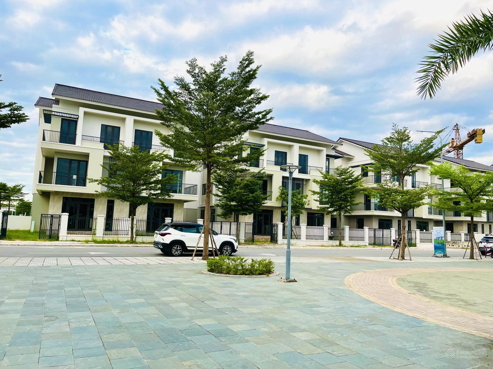 Biệt thự song lập Centa Riverside 225m² giá 17 tỷ - Sống đẳng cấp bên dòng sông thơ mộng!