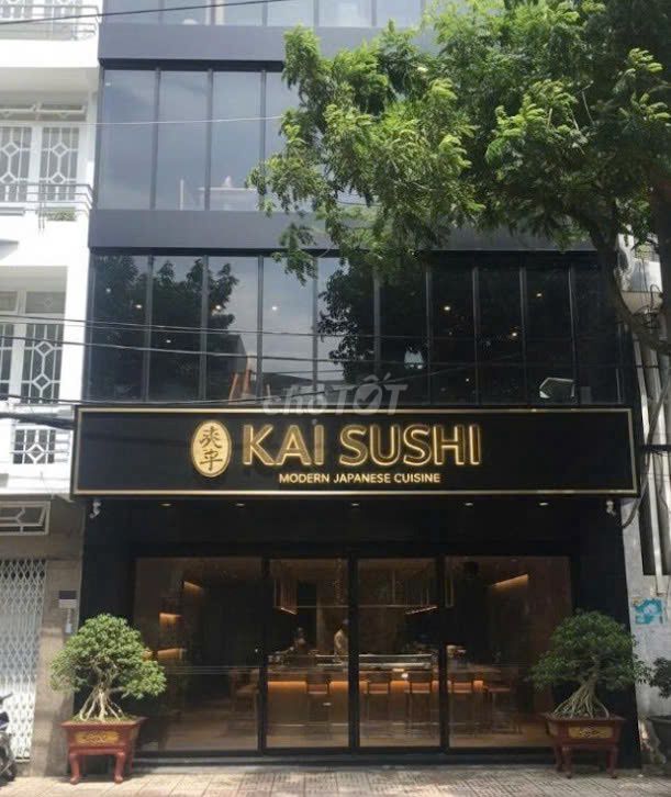 Tòa nhà văn phòng cho thuê mặt tiền 2MT Đồng Đen - Bàu Cát 180m² giá 70 triệu