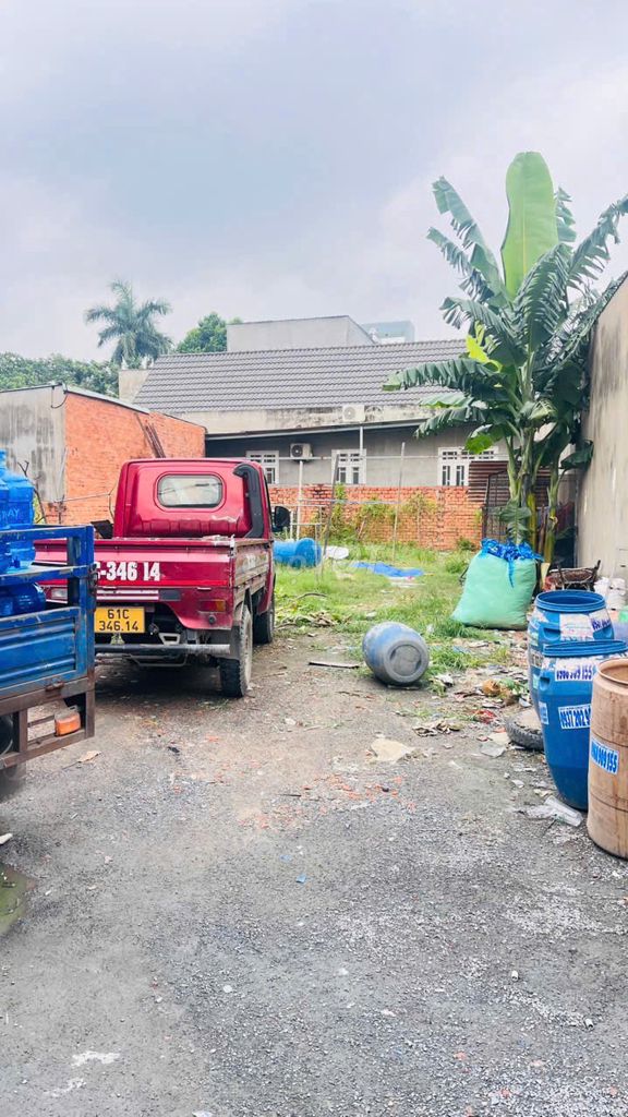 Bán đất Đông Hòa, Dĩ An 110m² giá 3.9 tỷ - Sổ hồng riêng, ô tô vào tận nơi!