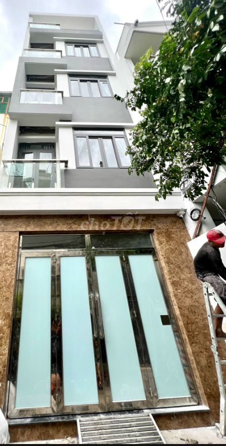 Bán nhà 10PN, 11WC tại Bùi Minh Trực, Q.8, HCM - Giá ưu đãi 11 tỷ!