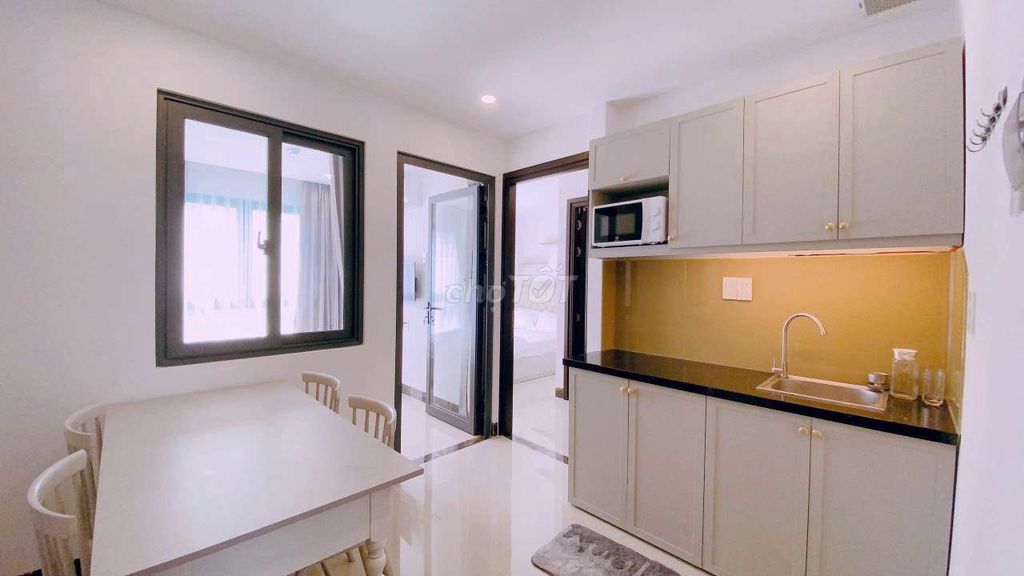 Căn hộ cho thuê Đường Lê Văn Sỹ, Quận 3, 80m² giá 11 triệu - Không gian thoáng đãng, đầy đủ nội thất!